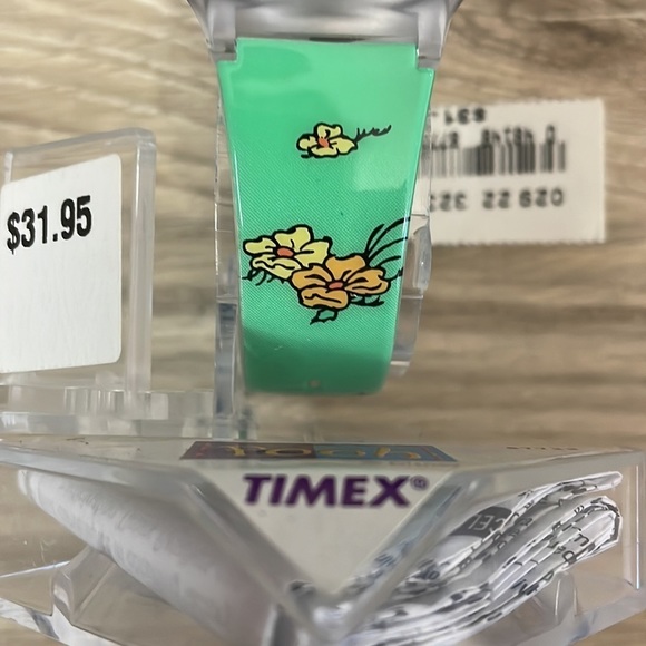 NWT Disney Pooh Timex Watch - Picture 6 of 8